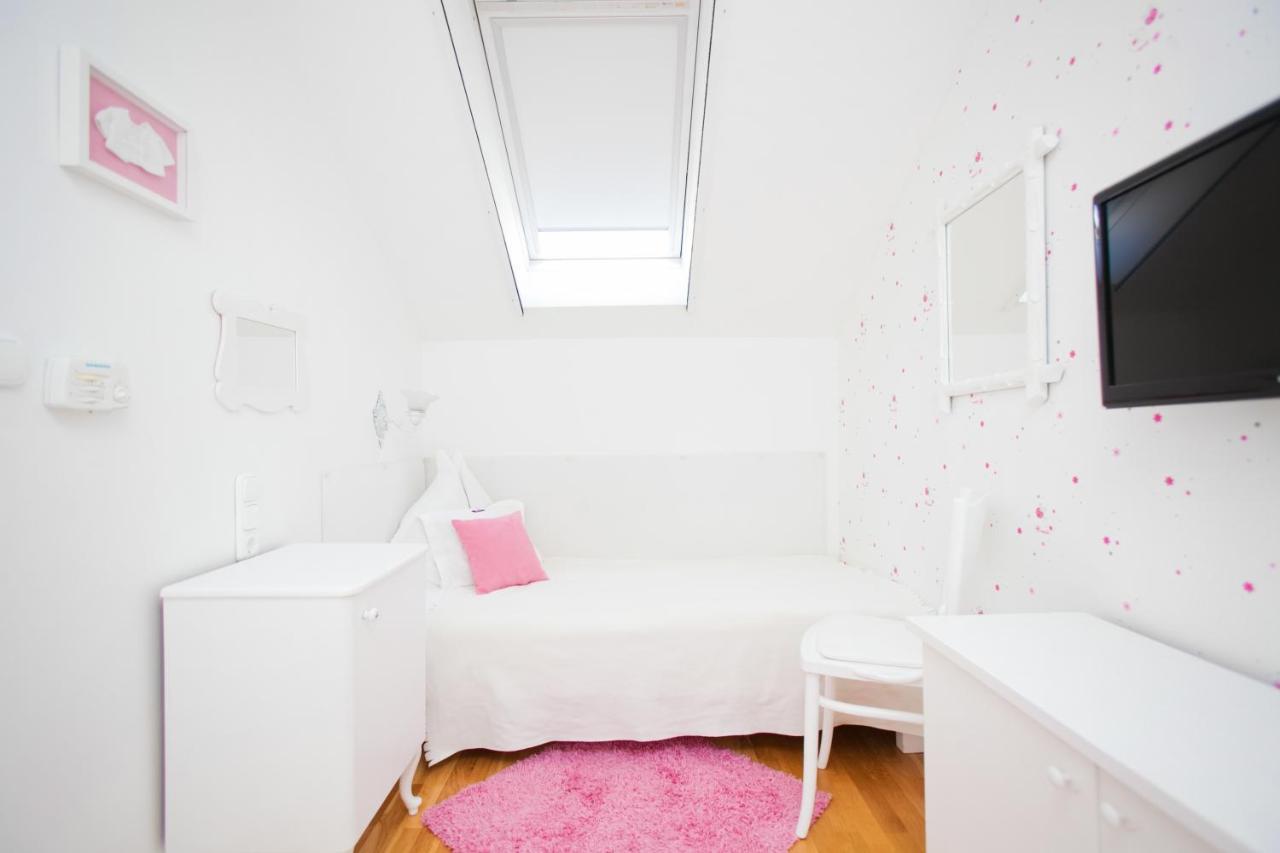 Székesfehérvár Boutique Hotel Szarcsa מראה חיצוני תמונה