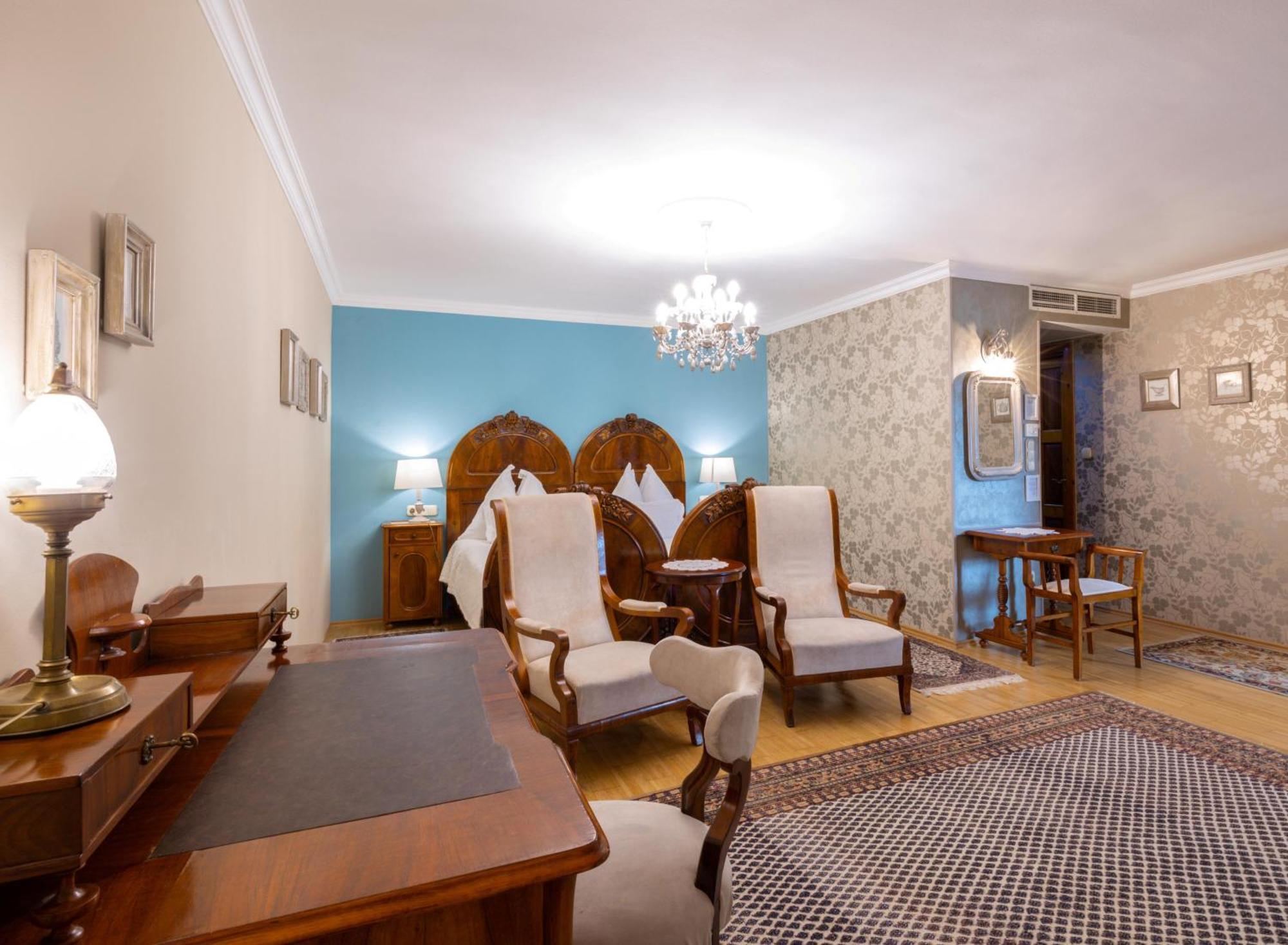 Székesfehérvár Boutique Hotel Szarcsa מראה חיצוני תמונה