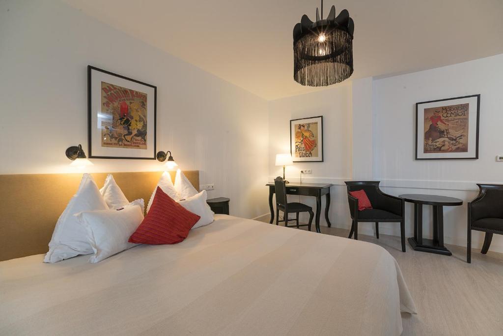 Székesfehérvár Boutique Hotel Szarcsa מראה חיצוני תמונה
