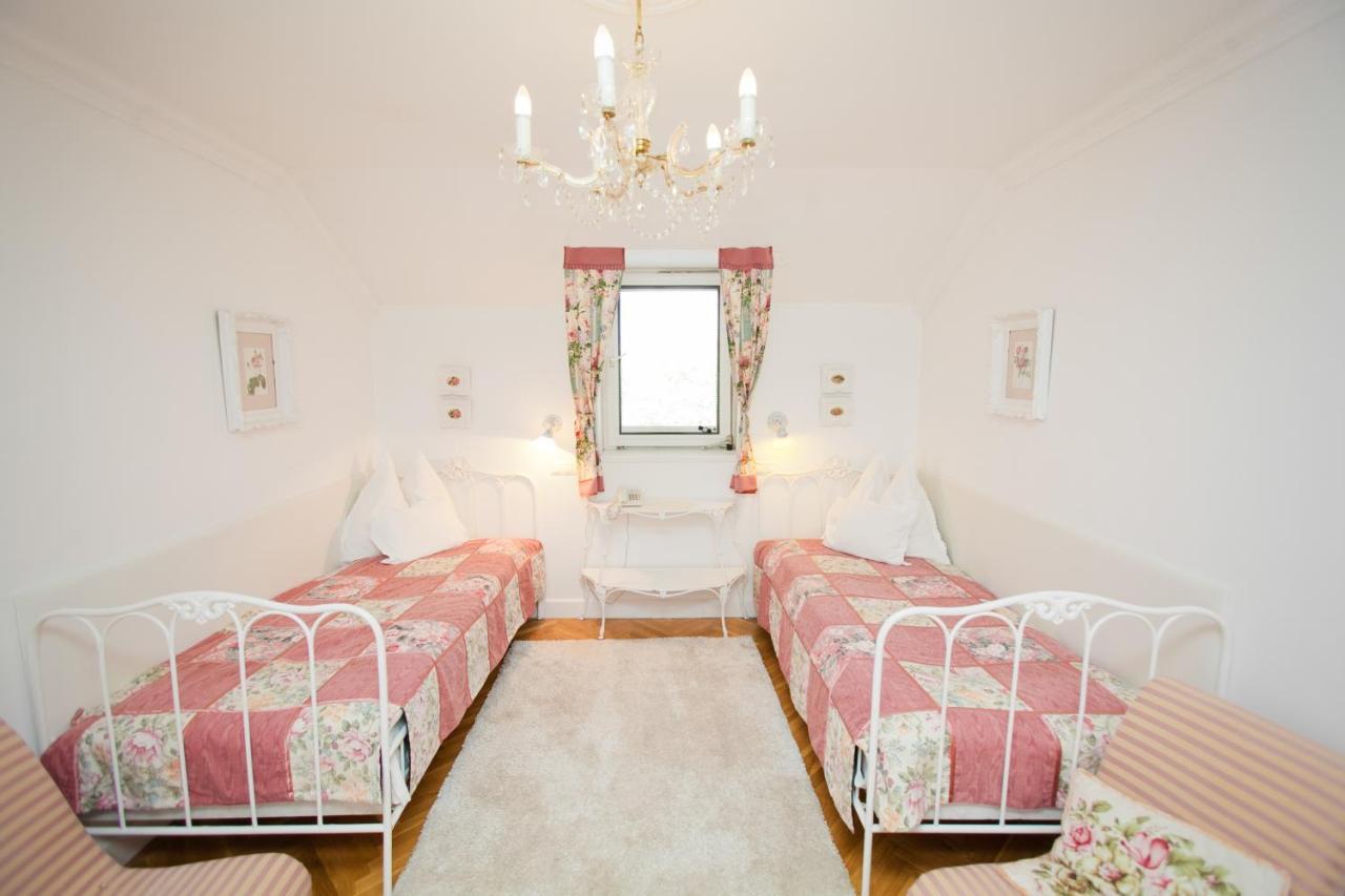 Székesfehérvár Boutique Hotel Szarcsa מראה חיצוני תמונה